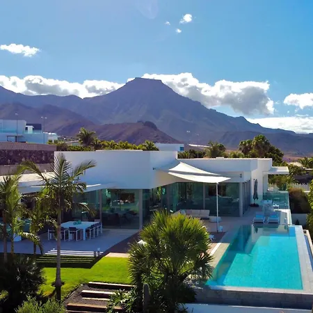 Villa Villa Christal Pool & Sea View *