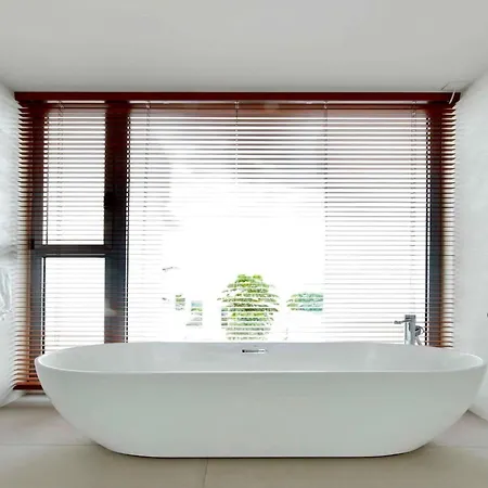 Villa Christal Pool & Sea View
