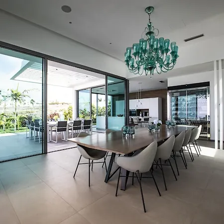 Villa Christal Pool & Sea View